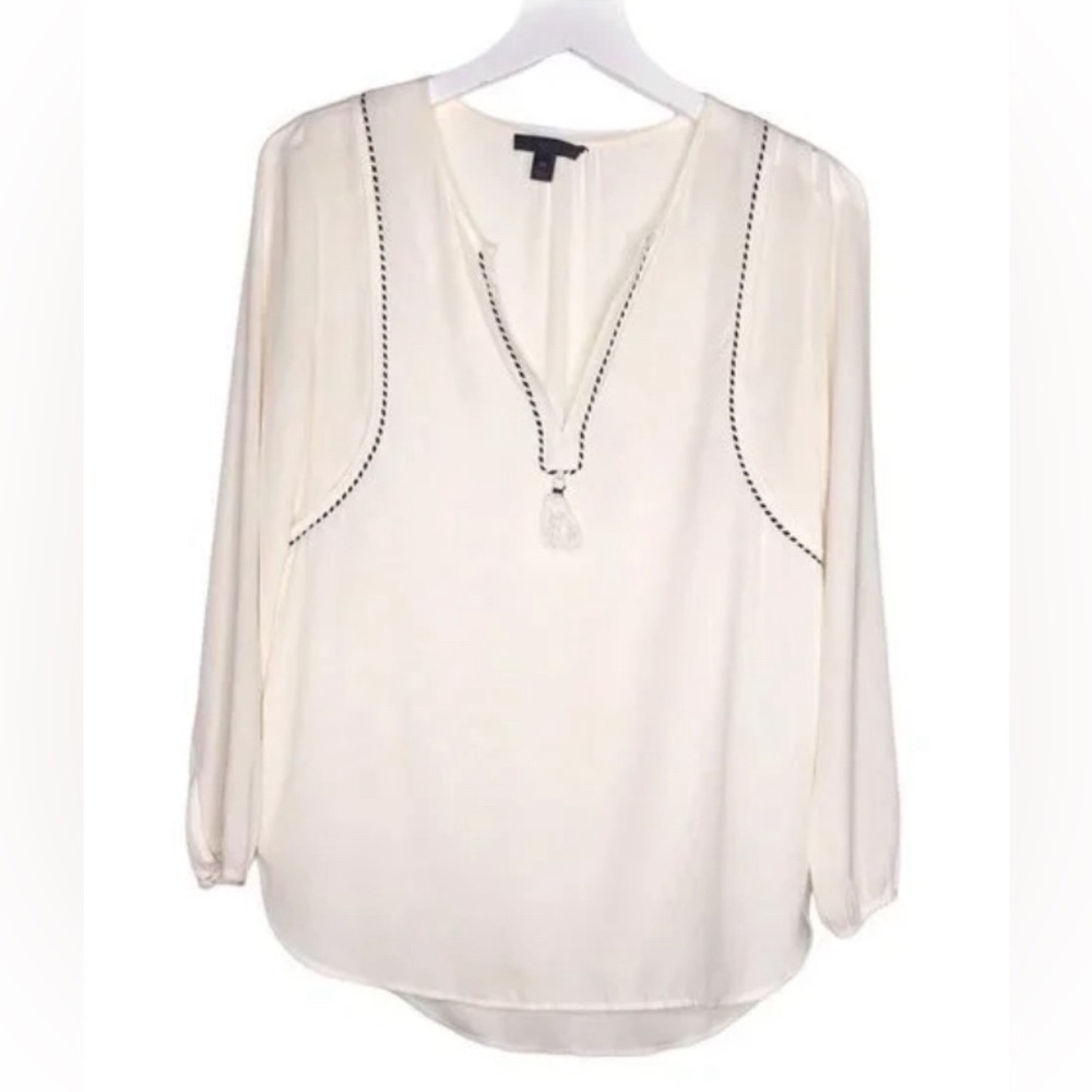 NWT! J. crew Tassel-trim top off white/cream Size 00